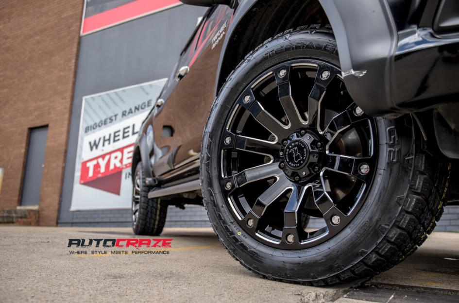 TOYOTA HILUX N80 4WD SELKIRK GLOSS BLACK MILLED